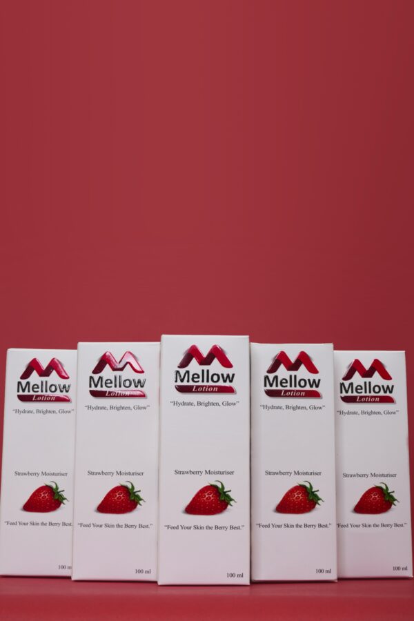 Mellow strawberry lotion